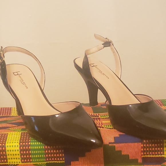 NEW: Women's shoes - Picture 4 of 12